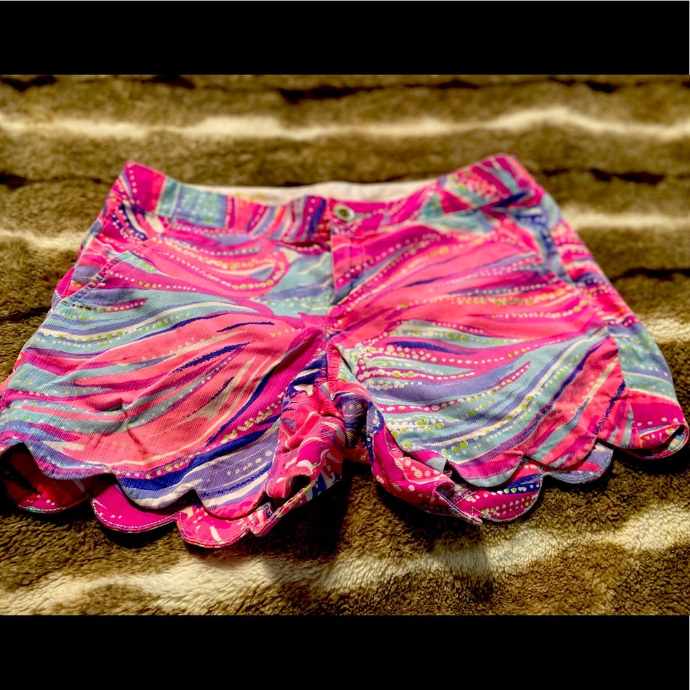 Lilly Pulitzer Buttercup shorts